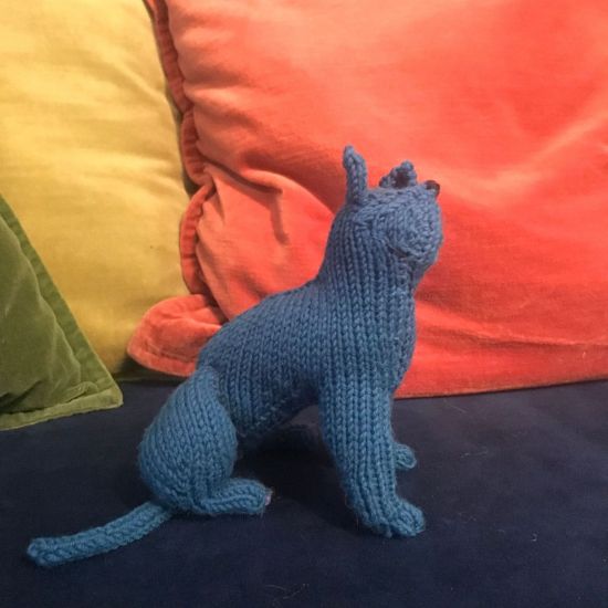 Picture of Hand Knit Sitting Cat